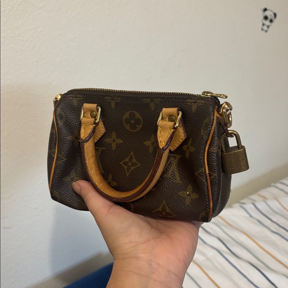 Louis Vuitton Mini HL - Picture 2 of 12